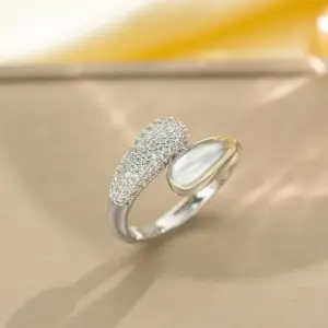 J118 Silver Double-Headed Snake