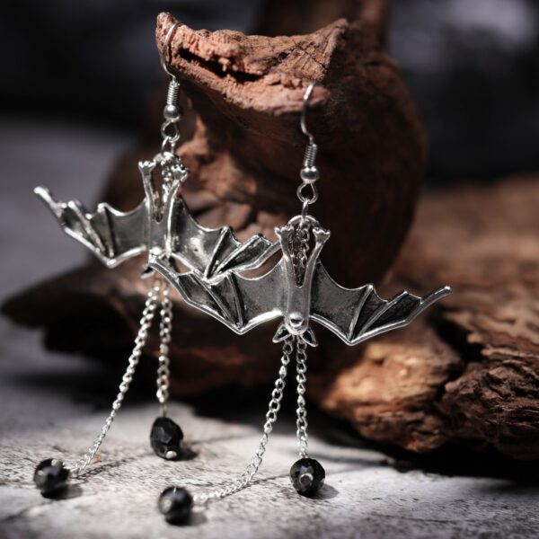 Wholesale Halloween dark punk gothic style exaggerated red teardrop bat earrings