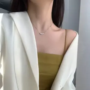 X0641-Bent Pipe Eggplant-Necklace-Steel Color