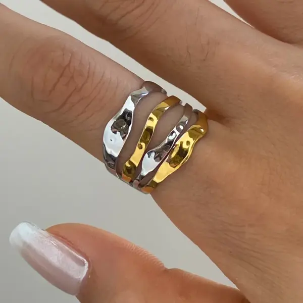 Wholesale 304 Stainless Steel Geometric PVD Coated 18K Real Gold Plated Real Gold Plated Basic Vacation Commute Waterproof Non Tarnish Rings