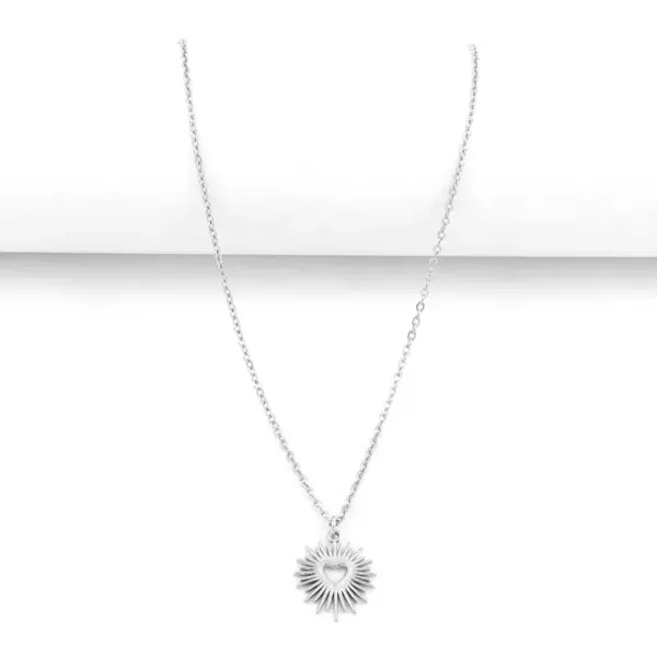 Wholesale Elegant Hollow Heart Shaped Pendant Necklace Stainless Steel O Link Women's Jewelry Casual Classic Style Gold Silver Color