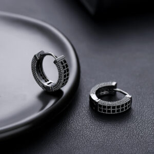 European and American black black diamond (one pair)