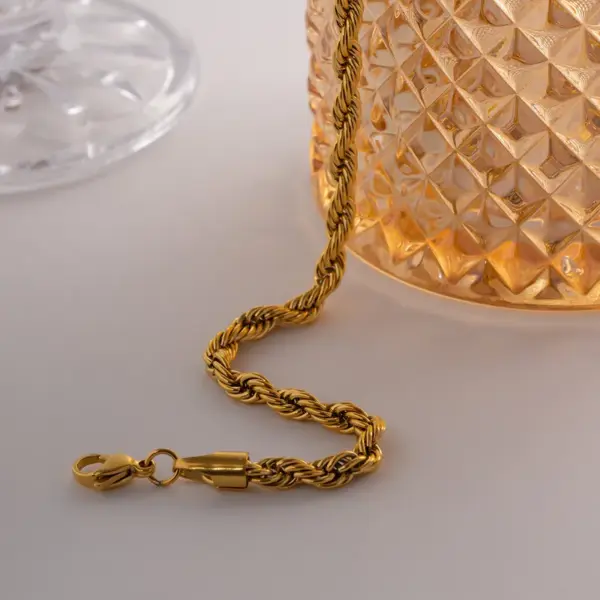 Wholesale Jewelry Simple Style Twist Stainless Steel Titanium Steel PVD Coated Plating Necklace