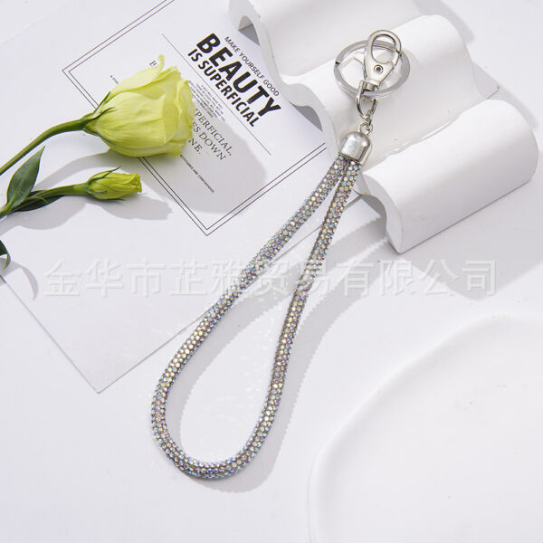 Wholesale Amazon diamond-encrusted keychain bag diy pendant small gifts European and American exquisite car key mobile phone pendant