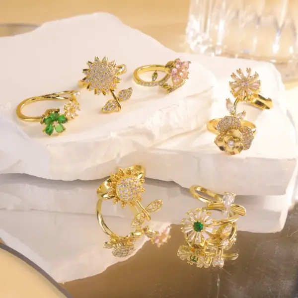 Wholesale Jewelry Elegant Flower Titanium Steel Zircon Open Rings