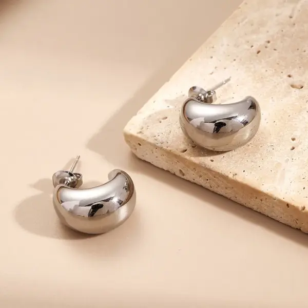 Wholesale 304 Stainless Steel Vacuum Plated Gold C Shaped O Shaped U Shaped Earrings Fashionable Modern Casual Everyday Earrings For Women