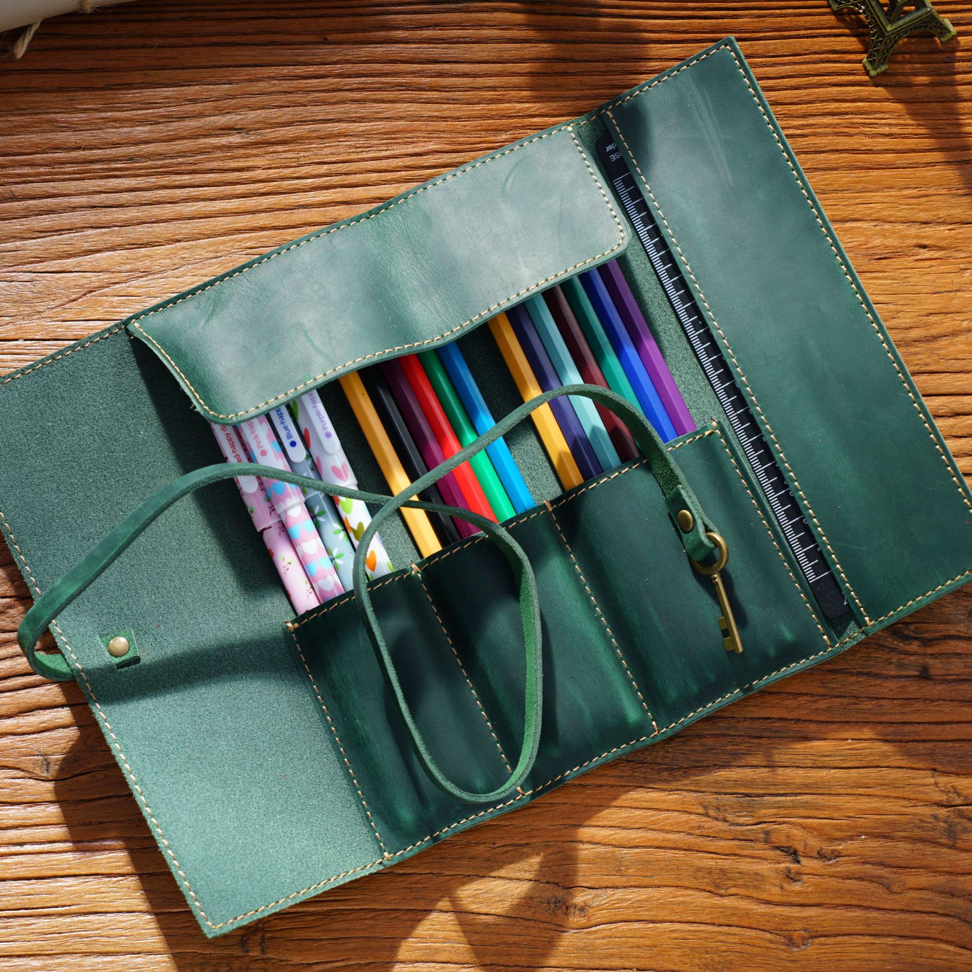 Wholesale Top layer cowhide pen curtain crazy horse leather pencil case retro pencil case