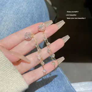 E0304 Silver Needle