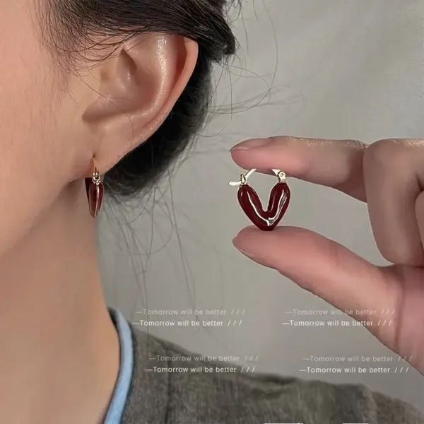Wholesale Ankela Red Drip Oil Earrings Women's Artistic Vintage White Enhancing Fashionable Luxury Feelings Ear Jewelry