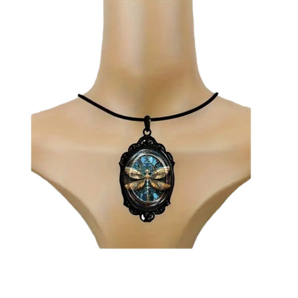 Wholesale 1 stylish and elegant dragonfly black frame glass necklace with romantic gift jewelry men's jewelry
