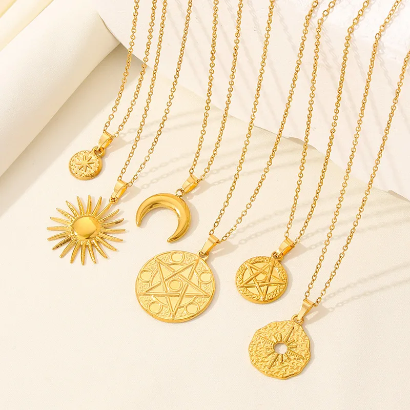 Wholesale PVD Coated Real Gold Plated Sun Star Moon 304 Stainless Steel Casual Simple Style Waterproof Non Tarnish 304 Stainless Steel Pendant Necklac