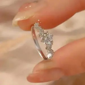 Full Diamond Ring (White Gold Color) / Adjustable Opening
