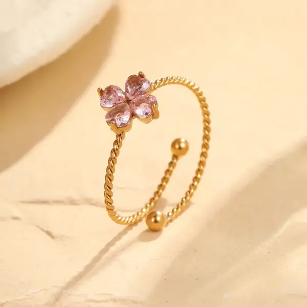 Wholesale PVD Coated Real Gold Plated Four Leaf Clover 304 Stainless Steel Basic Retro Modern Style Waterproof Non Tarnish Adjustable Ring