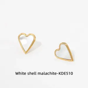 Kde510 White-Ear Studs