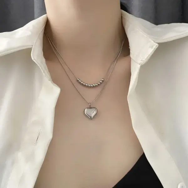 Wholesale 304 Stainless Steel Heart Shape Vacuum Plating Titanium Steel 18K Gold Plated Real Gold Plated Simple Style Commute Waterproof Non Tarnish Plating Gold Silver Layered Necklaces