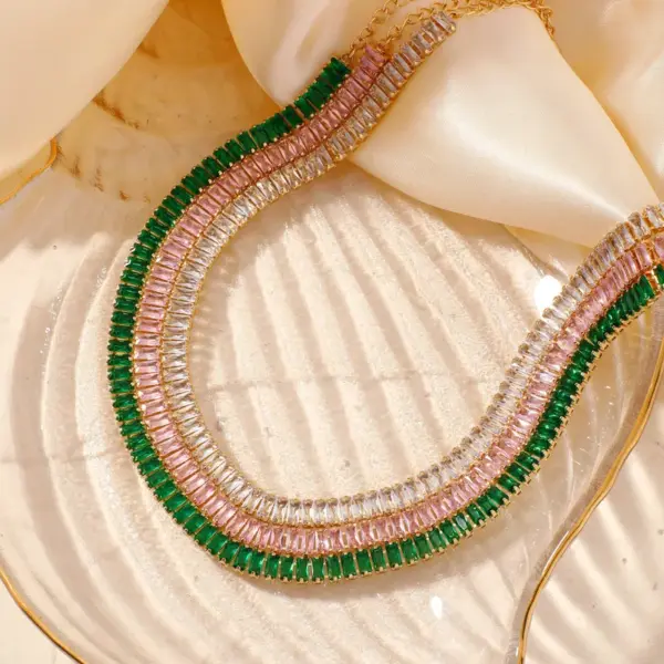 Wholesale Copper Solid Color Chain Vacuum Plating Zircon Gold Plated Lady Sweet Shiny Inlay Claw Chain Necklace