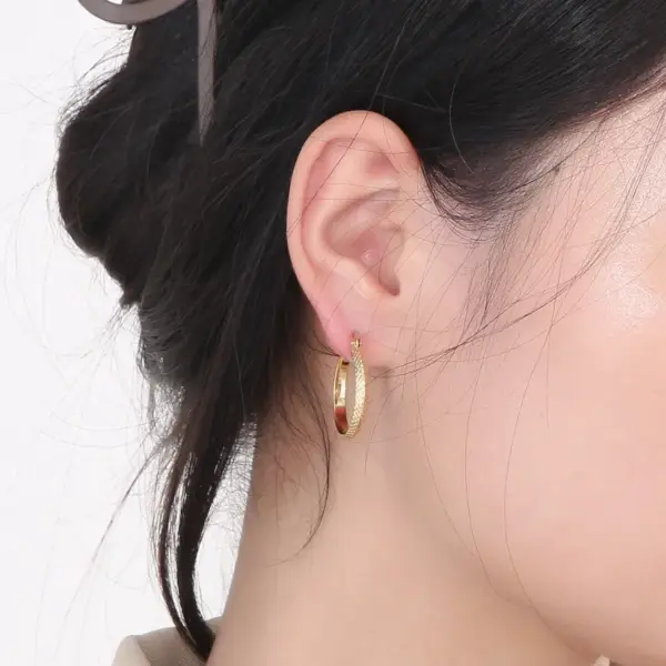 Wholesale 304 Stainless Steel Solid Color PVD Coated 18K Real Gold Plated Casual Simple Style Waterproof Non Tarnish Plating Hoop Earrings
