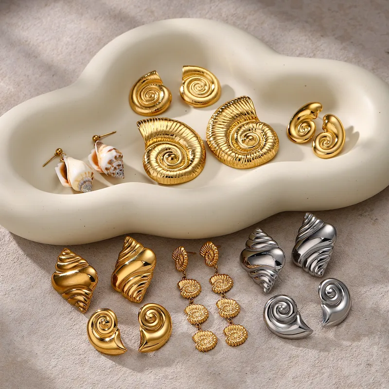 Wholesale 304 Stainless Steel Conch PVD Coated 18K Gold Plated Beach Plating Gold Drop Earrings