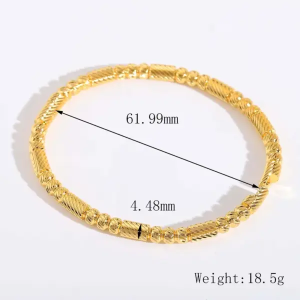 Classic Style Commute Solid Color 304 Stainless Steel 18K Gold Plated Bangle In Bulk