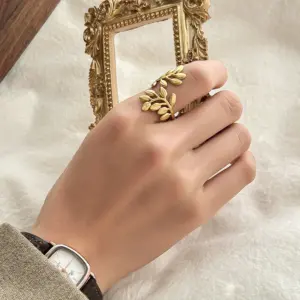 A005J / Adjustable Opening