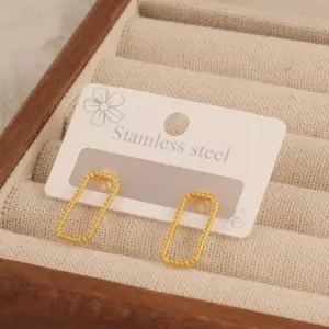 Gold / Average Size / Gold Style 178