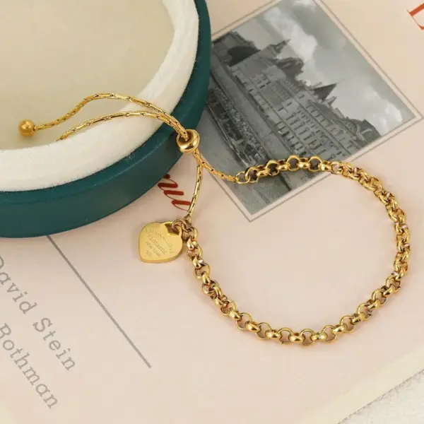 Ion Plating (IP) 18K Gold Plated Heart Shape 304 Stainless Steel French Style Simple Classic Waterproof Non Tarnish Bracelets