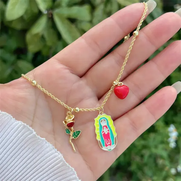 Wholesale Jewelry Retro Classic Style Cross Heart Shape Strawberry Copper Zircon 18K Gold Plated Multi Charms Necklace Twisted Rope Chain