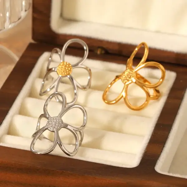 Wholesale Titanium Steel Hollow Flower Ring Women's Versatile Stainless Steel Ring Non-fading Adjustable Size Heart And Flower Pattern