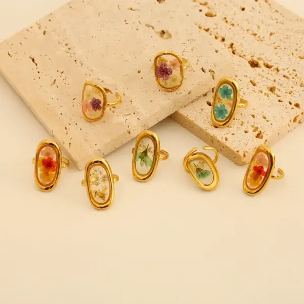 Wholesale 316L Stainless Steel Resin Flower Waterproof Non Tarnish Surgical Steel Retro Open Rings For Women's