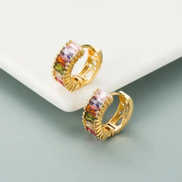 Wholesale Fashion U Shape Inlaid Zircon Alloy Artificial Gemstones Copper Earrings