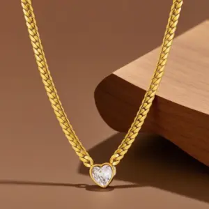 X01229-White Diamond Heart Necklace - Gold