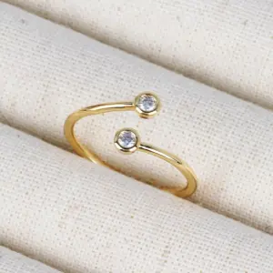 Style Fifteen / Gold