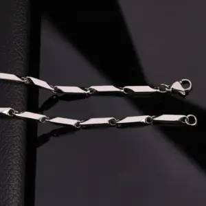 [24] Steel Color Melon Seeds Chain