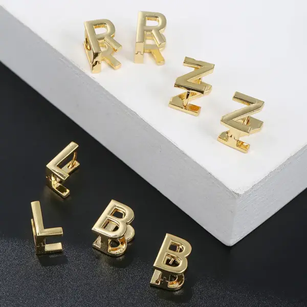 1 Piece Fashion Letter Brass Copper Earrings