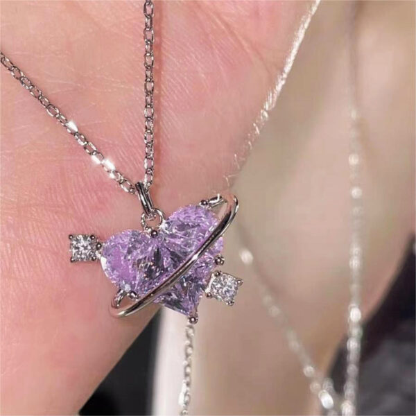 Wholesale Creative Heart Love Planet Necklace Female Ins Niche Design Accessible Luxury Sweet Pink Rhinestone Heart Clavicle Chain