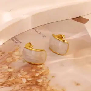 Gold / One Size / Style 6