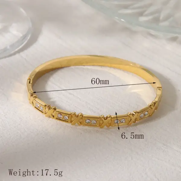 Wholesale Casual Classic Style Commute Heart Shape Solid Color 304 Stainless Steel 18K Gold Plated Zircon Bangle In Bulk