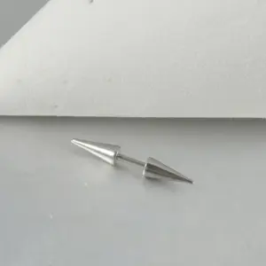Steel Pointed Cone Ear Studs-6mm