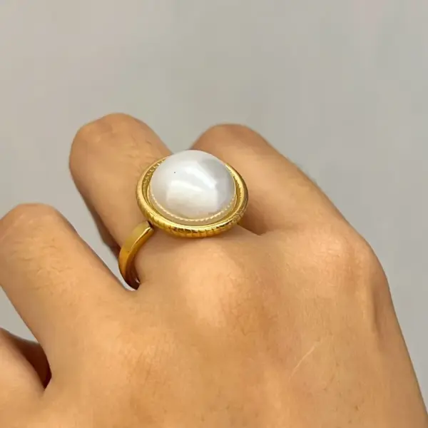 Wholesale 304 Stainless Steel 316 Stainless Steel Geometric PVD Coated Stone-Free Real Gold Plated Lady Romantic Waterproof Non Tarnish Rings