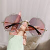 oly-72e653326ad9c1ab6eb4dc9ad40b4045 Wholesale lygon Shaped Diamond Trimmed Frameless Flower Wave Sunglasses Retro Sunglasses