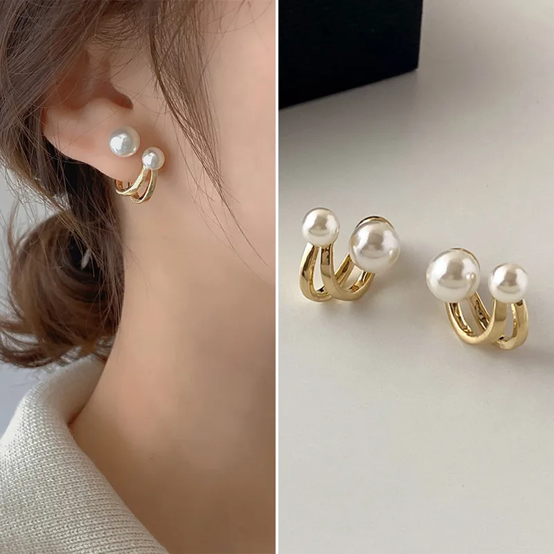 Wholesale Fashion Round Copper Inlay Pearl Ear Studs 1 Pair
