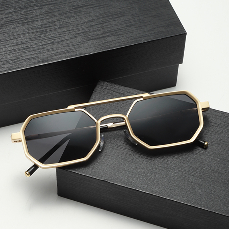 Wholesale Double Beam Metal Frame Sunglasses Fashion Retro lygon Mirror Classic All-match Punk Series Distinctive Sunglasses