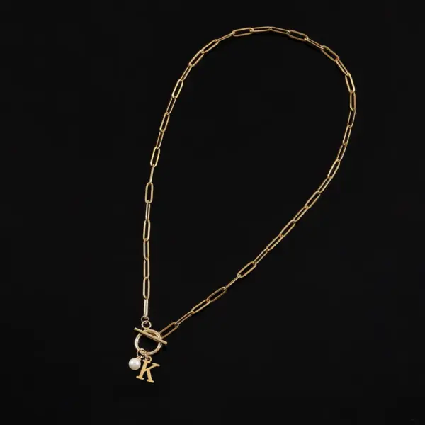 Wholesale 201 Stainless Steel Artificial Pearl Letter Electroplated Stone-Free 18K Real Gold Plated Casual Classic Style Waterproof Non Tarnish Gold Pendant Necklace