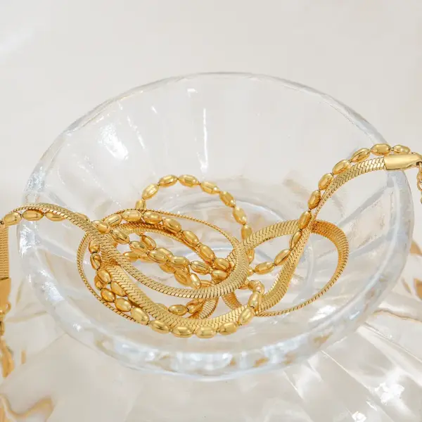 Wholesale Ion Plating (IP) 18K Gold Plated Necklace 304 Stainless Steel Basic Commute Waterproof Non Tarnish 304 Stainless Steel Lobster Trigger Clasp Closure Double Layer Necklaces