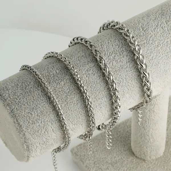 Wholesale Hip-Hop Geometric 304 Stainless Steel 18K Gold Plated Titanium Steel Stainless Steel Bracelets In Bulk