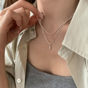 Wholesale Minimalist Double Layer Stacked Necklace 2025 New Popular Ins Niche Water Drop Pendant Clavicle Chain Popular Simple