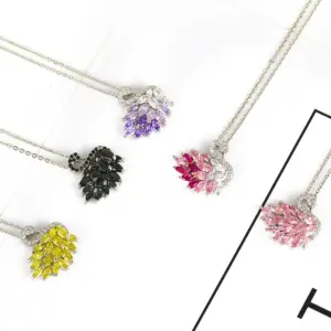 Wholesale Sweet Simple Style Swan Copper White Gold Plated Zircon Pendant Necklace In Bulk