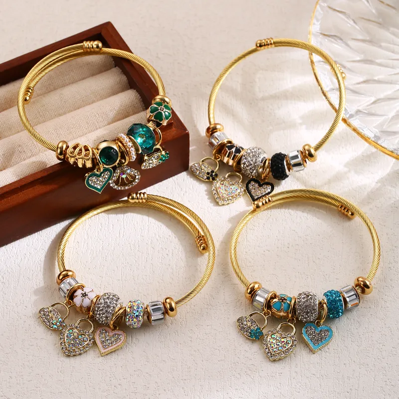 Wholesale Basic Heart Shape Shell Lock 304 Stainless Steel Alloy Rhinestones Bangle In Bulk