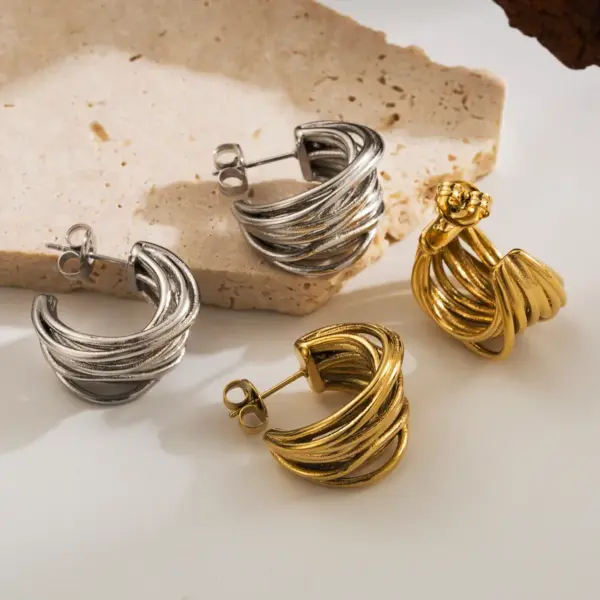 Wholesale 1 Pair Basic Simple Style C Shape Solid Color 304 Stainless Steel 14K Gold Plated Ear Studs