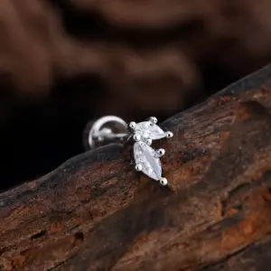 3385 Silver / Ear Studs